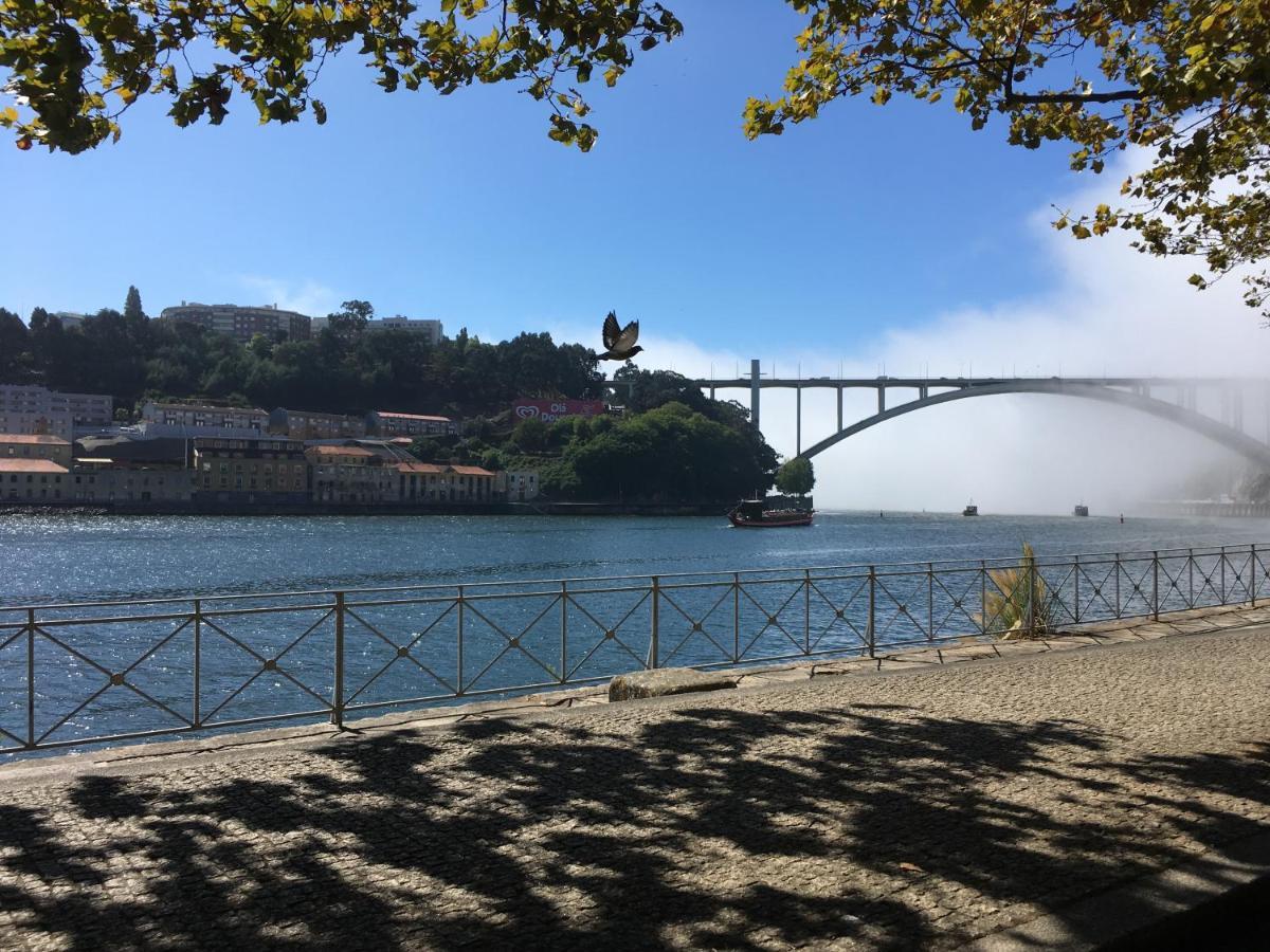 Loveporto2 Balcony/garden@hist.c * Oporto